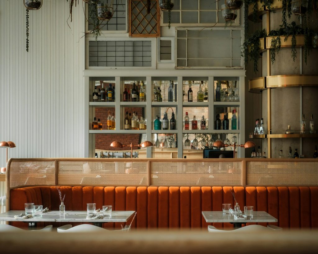 thom-bradley-hkmxkasihqo-unsplash